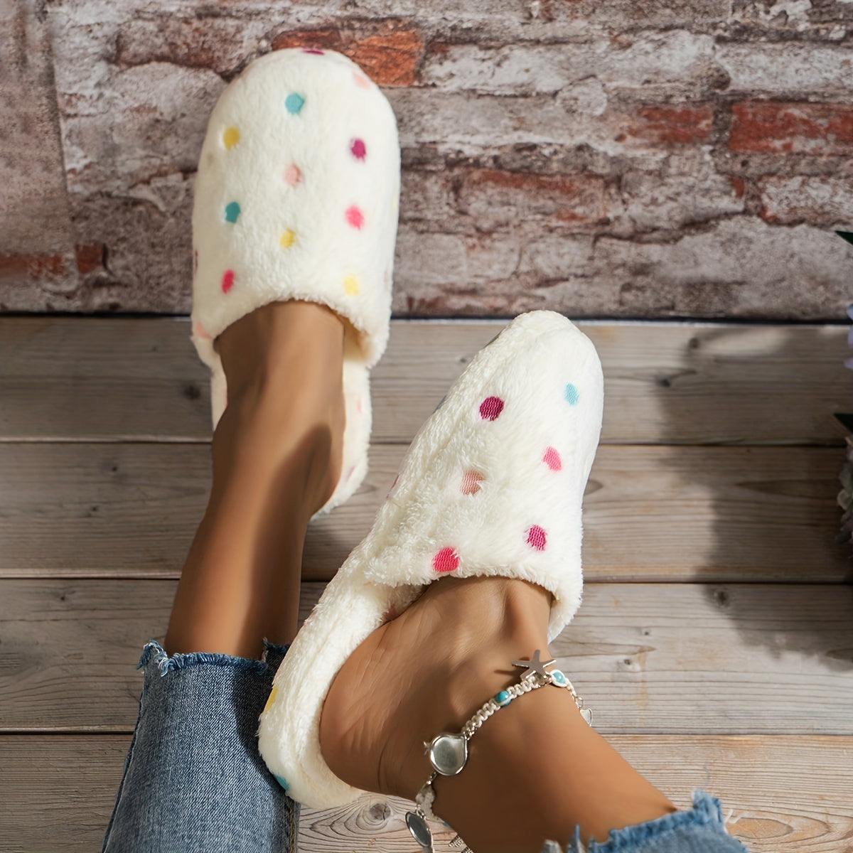 Ultra-Soft Polka Dot Slippers - Cozy Casual Slip-Ons for Indoor Lounging - Luxurious Fleece Lined, Comfortable Home Shoes - Perfect Everyday Wear