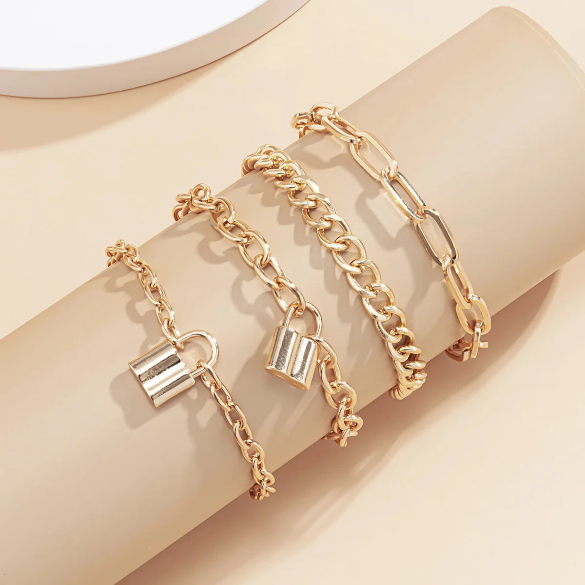 4pcs Punk Curb Cuban Chain Bracelets Set for Women Simple Thick Gold Color Charm Bracelets Fashion Jewelry Accessories New