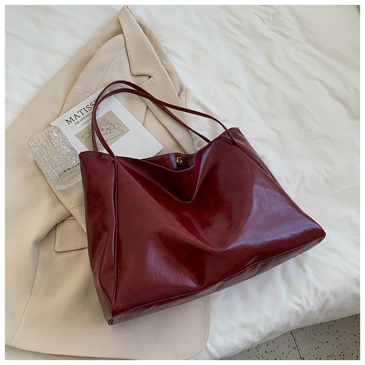 Fashion Handbag New Autumn And Winter Large Capacity Soft Leather Shoulder Bag Retro Casual Handbag