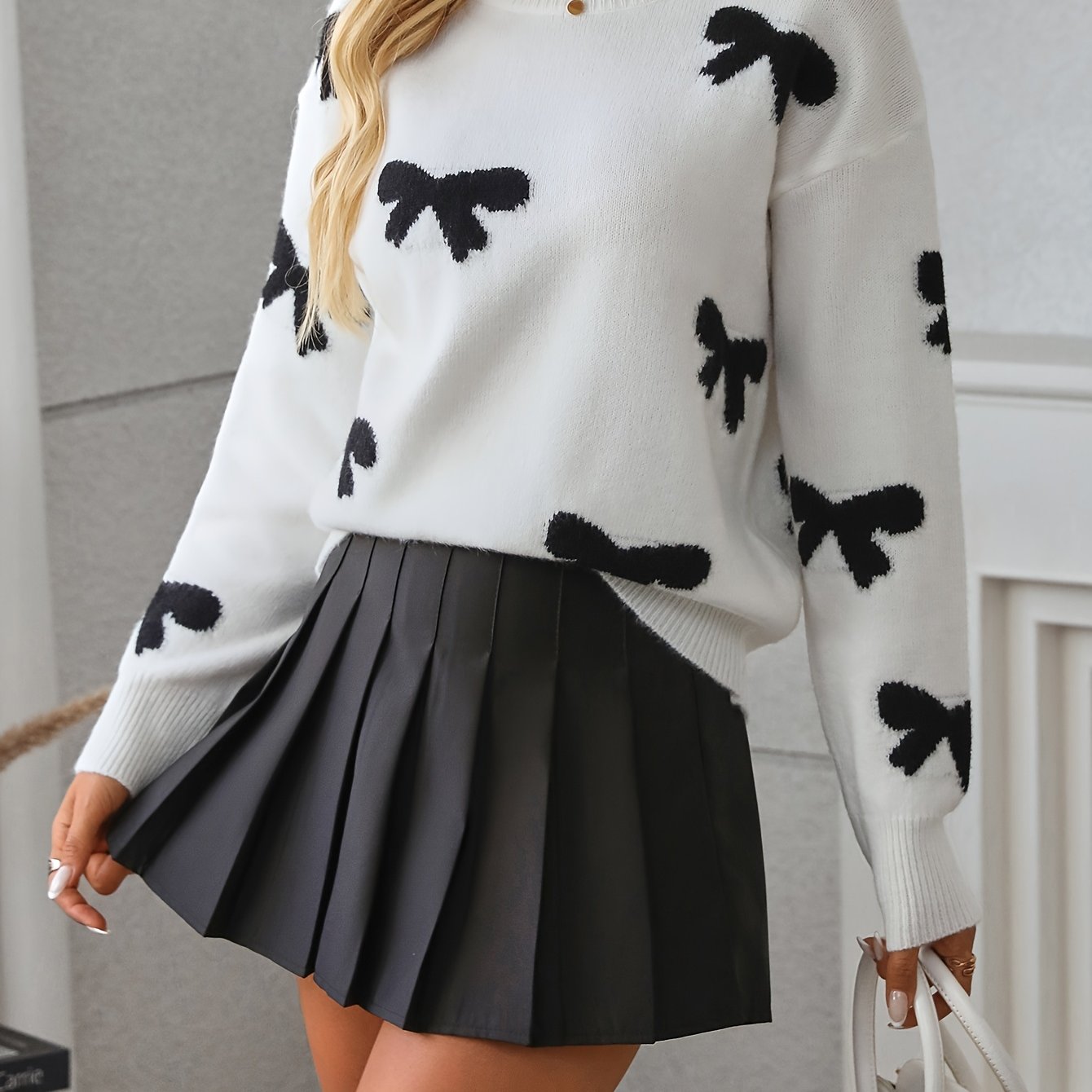 Women'S Crew Neck Pullover Sweater with Bow and Butterfly Pattern, Knit Fabric, for Fall/Winter